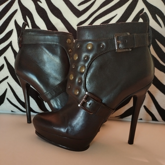 Michael Kors platform stiletto studded ankle boot - Picture 3 of 4